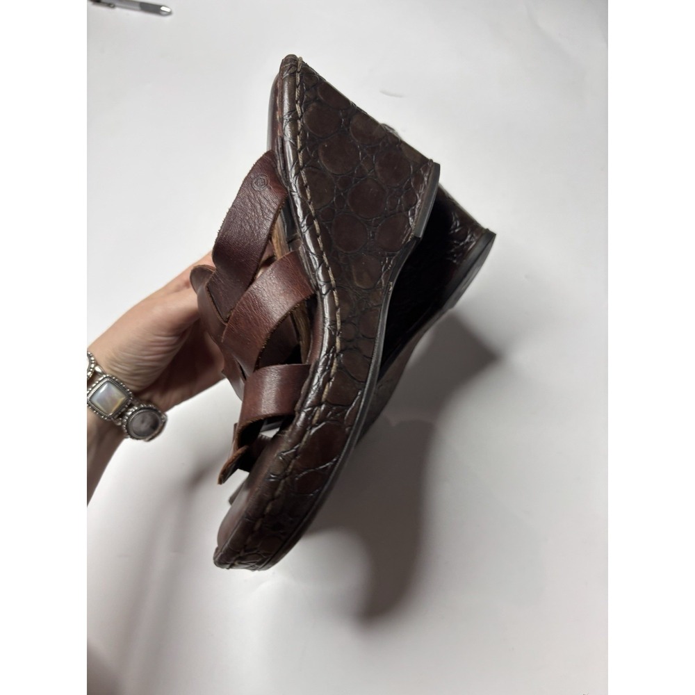 Born Women 7.5 Brown Fisherman Leather Wedge Sandals Shoes Chunky Y2K 00s Hippie - Picture 4 of 5